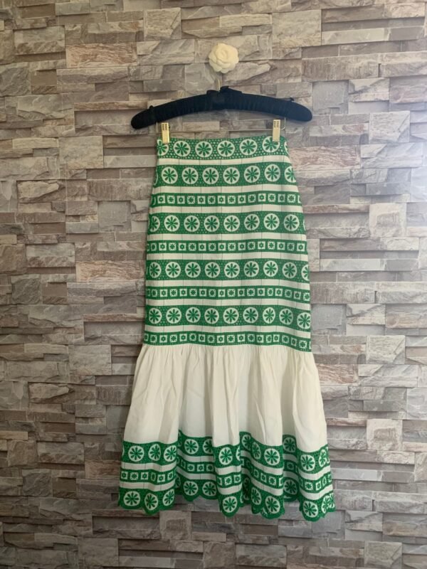 Saia Bordada Midi Zara P